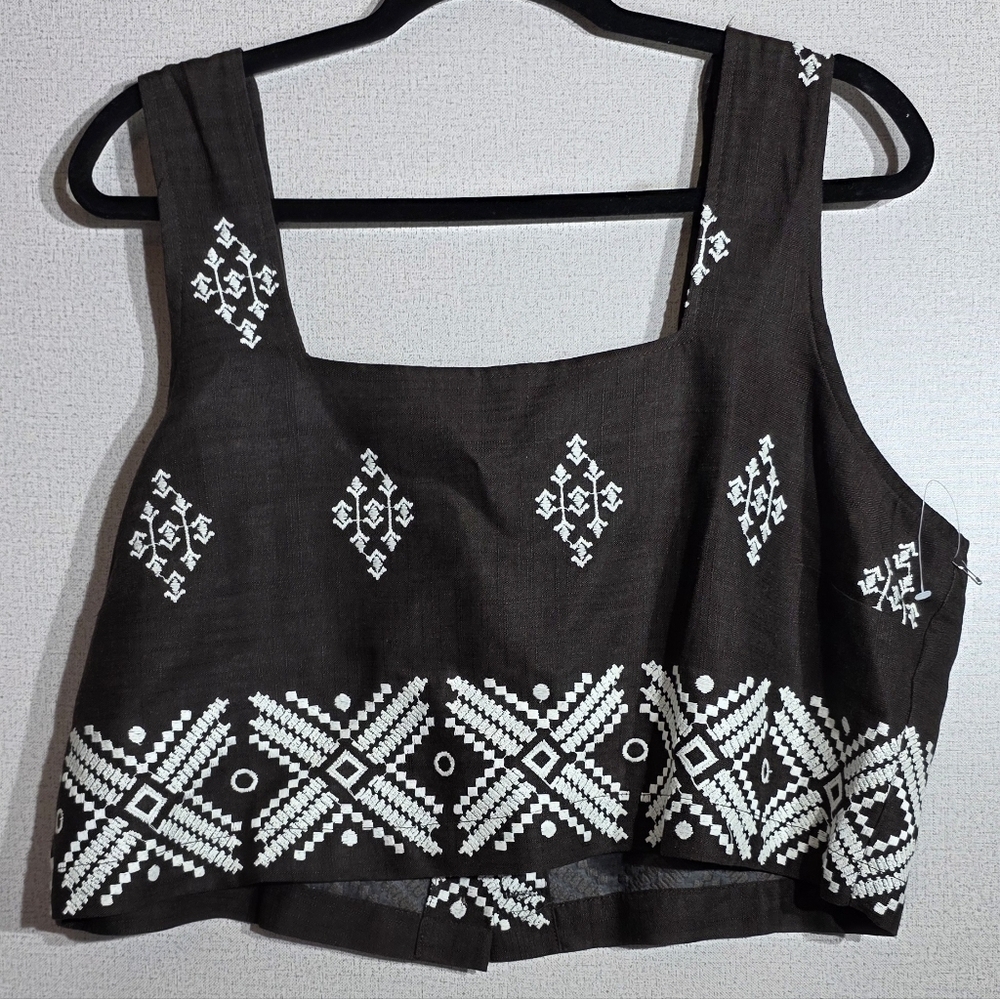 Calypso St. Barth Black and White Embroidered Crop Top